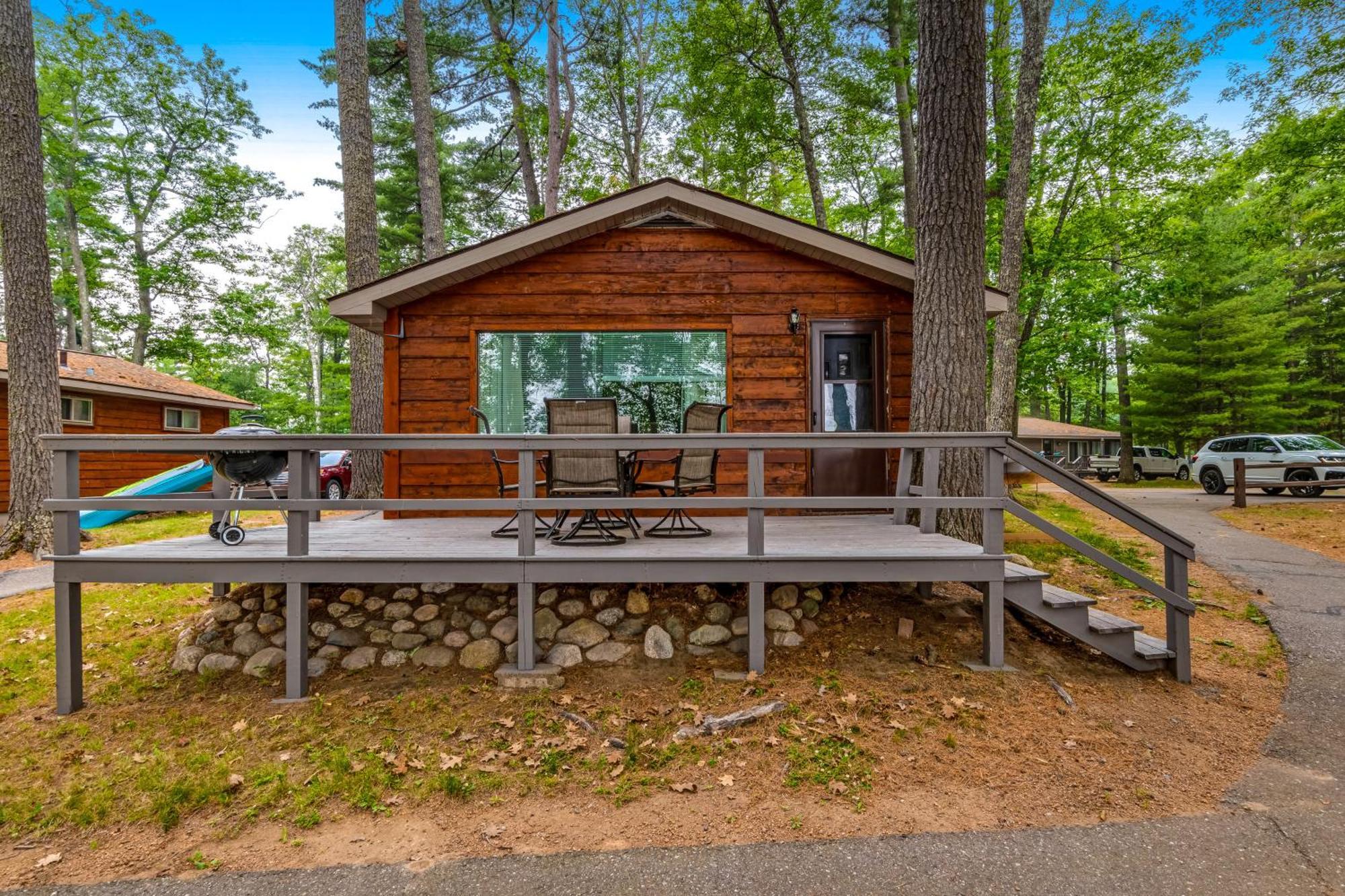 Our Lakeside Legacy Saint Germain Exterior photo